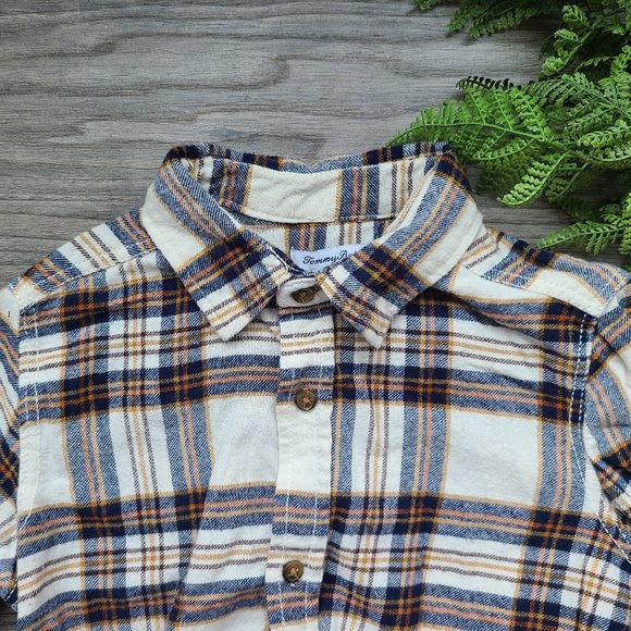 Kids Tommy Bahama Plaid Flannel Button-Up Shirt - Picture 7 of 10
